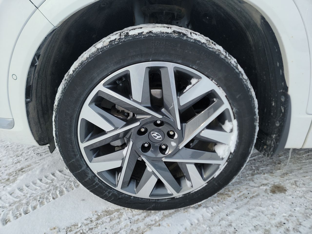 Thumbnail: 2023 Hyundai Santa Fe - 10