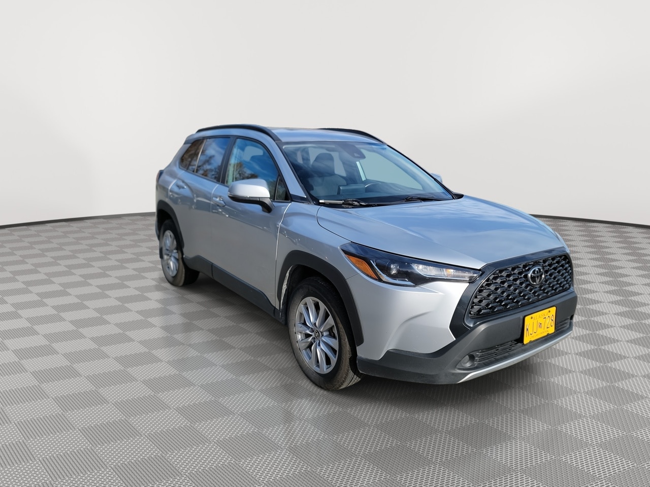 Thumbnail: 2022 Toyota Corolla Cross - 2