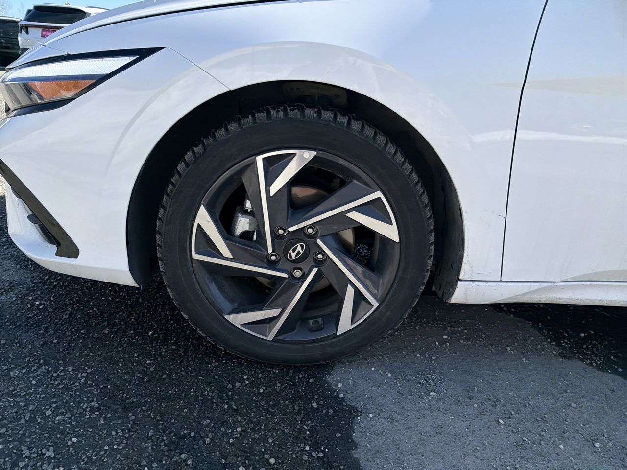 Thumbnail: 2024 Hyundai Elantra - 10