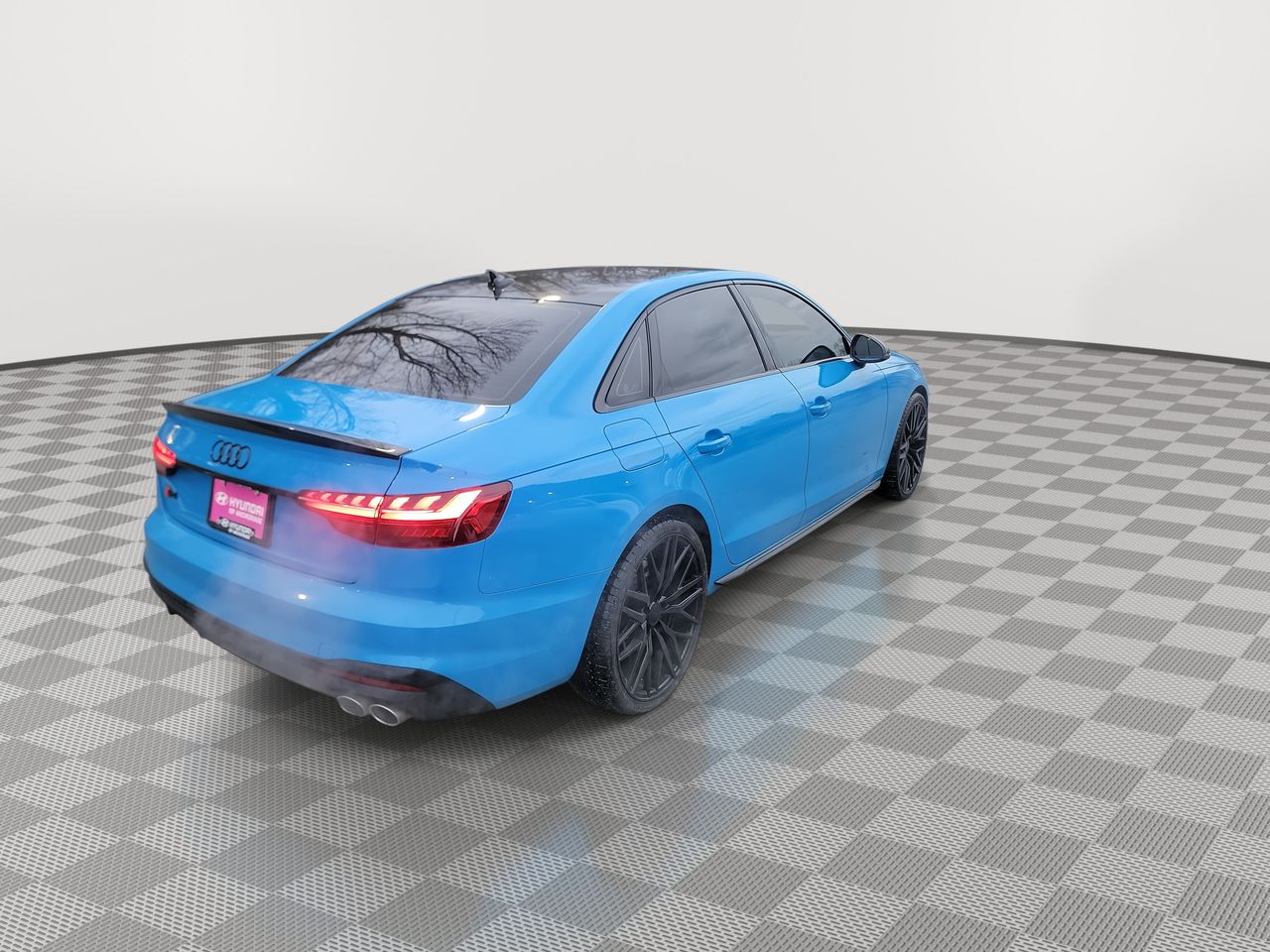 Thumbnail: 2022 Audi S4 - 8