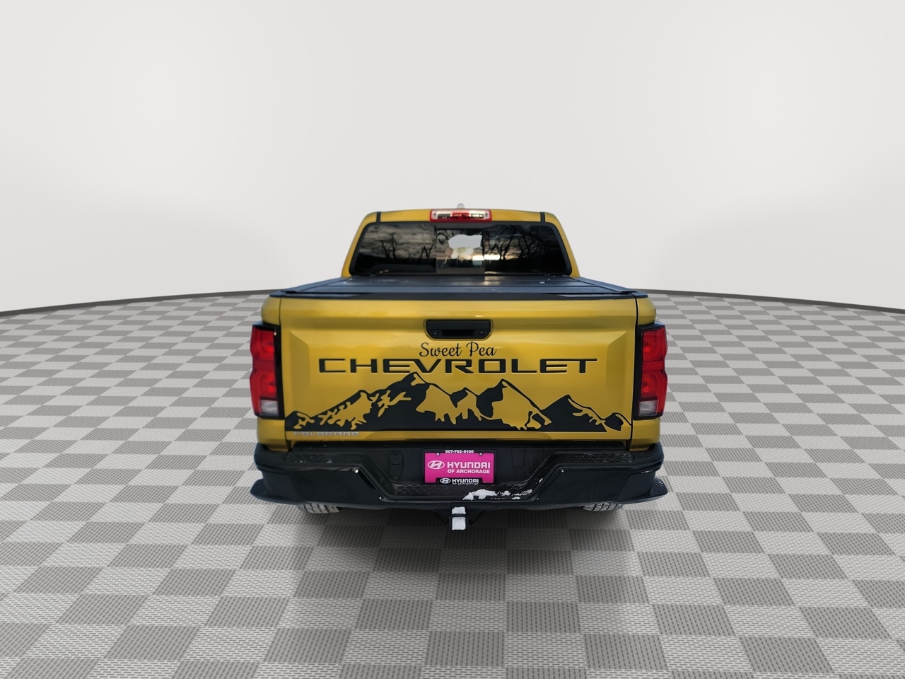 Thumbnail: 2023 Chevrolet Colorado - 7