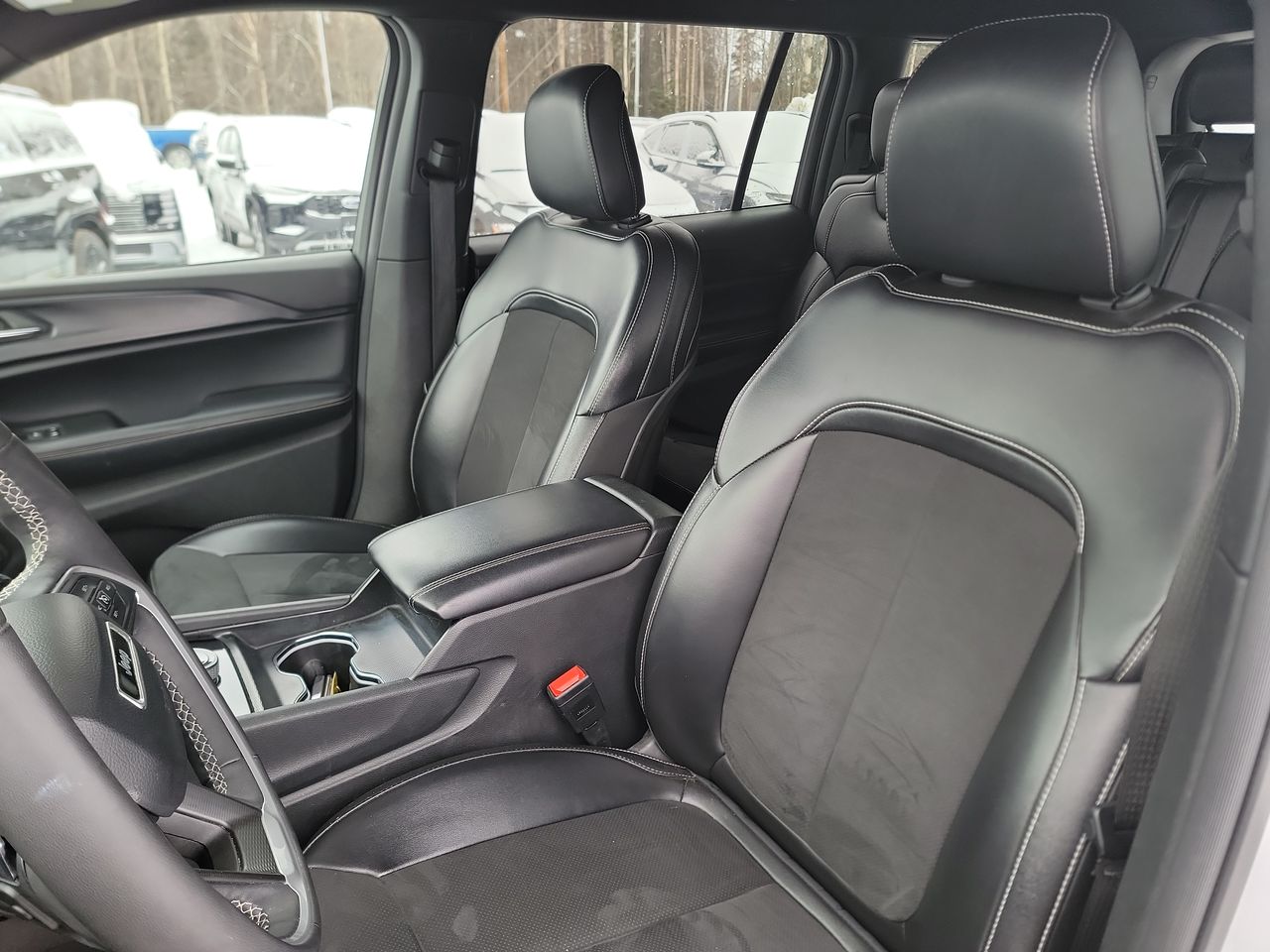 Thumbnail: 2024 Jeep Grand Cherokee L - 13