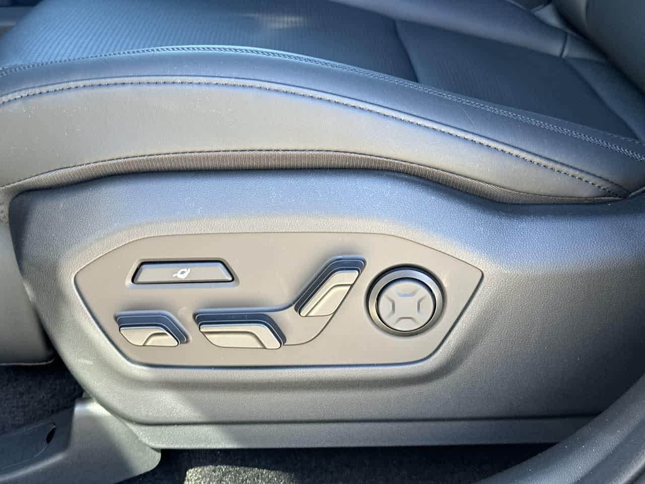 Thumbnail: 2026 Hyundai Santa Fe - 12