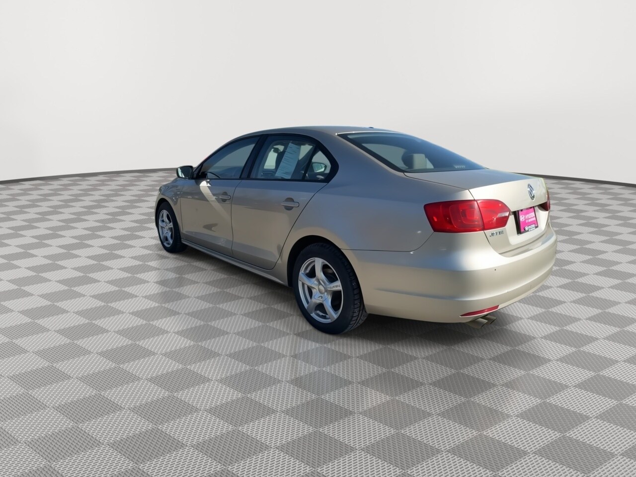 Thumbnail: 2013 Volkswagen Jetta - 6
