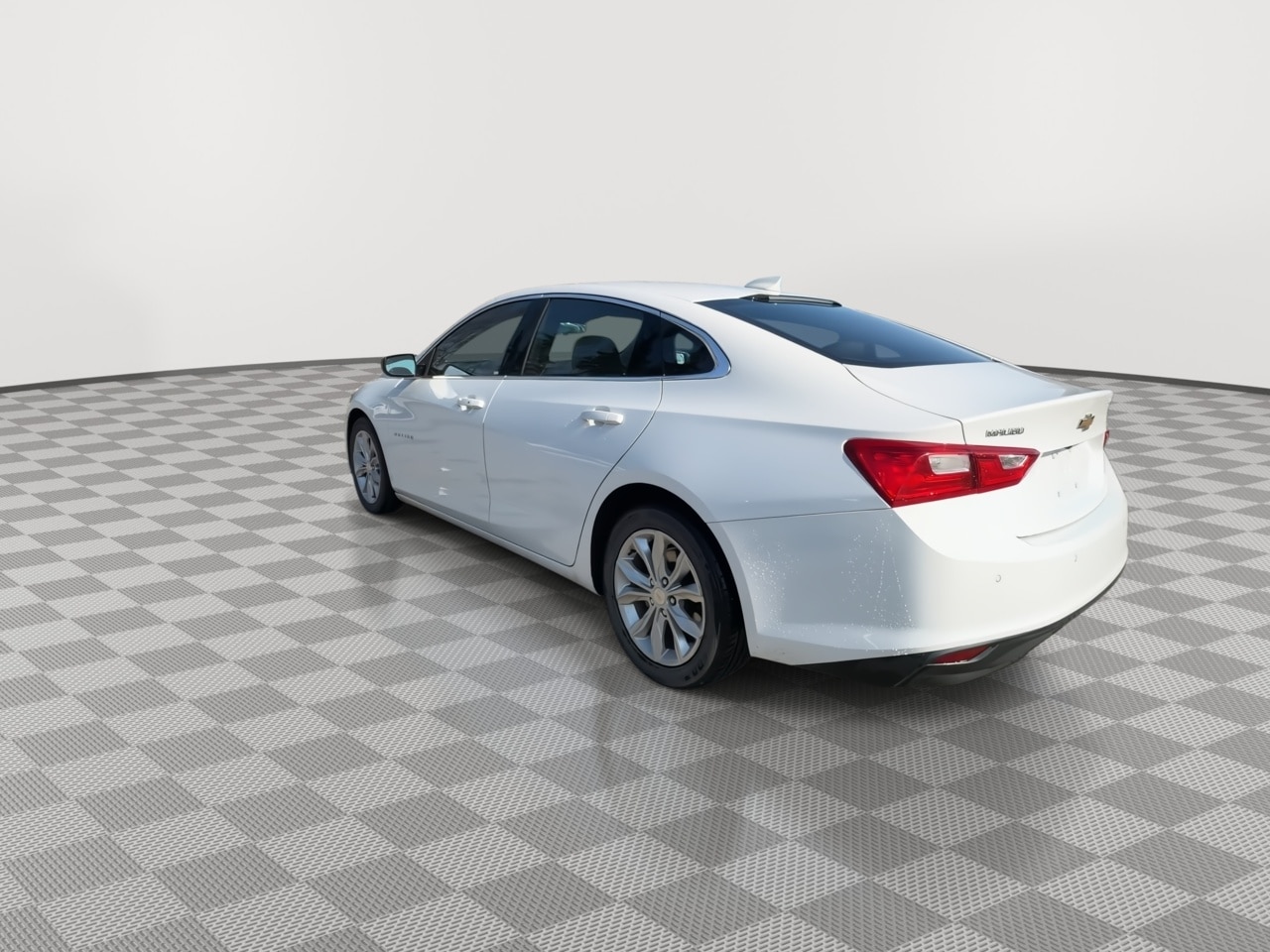 Thumbnail: 2024 Chevrolet Malibu - 6