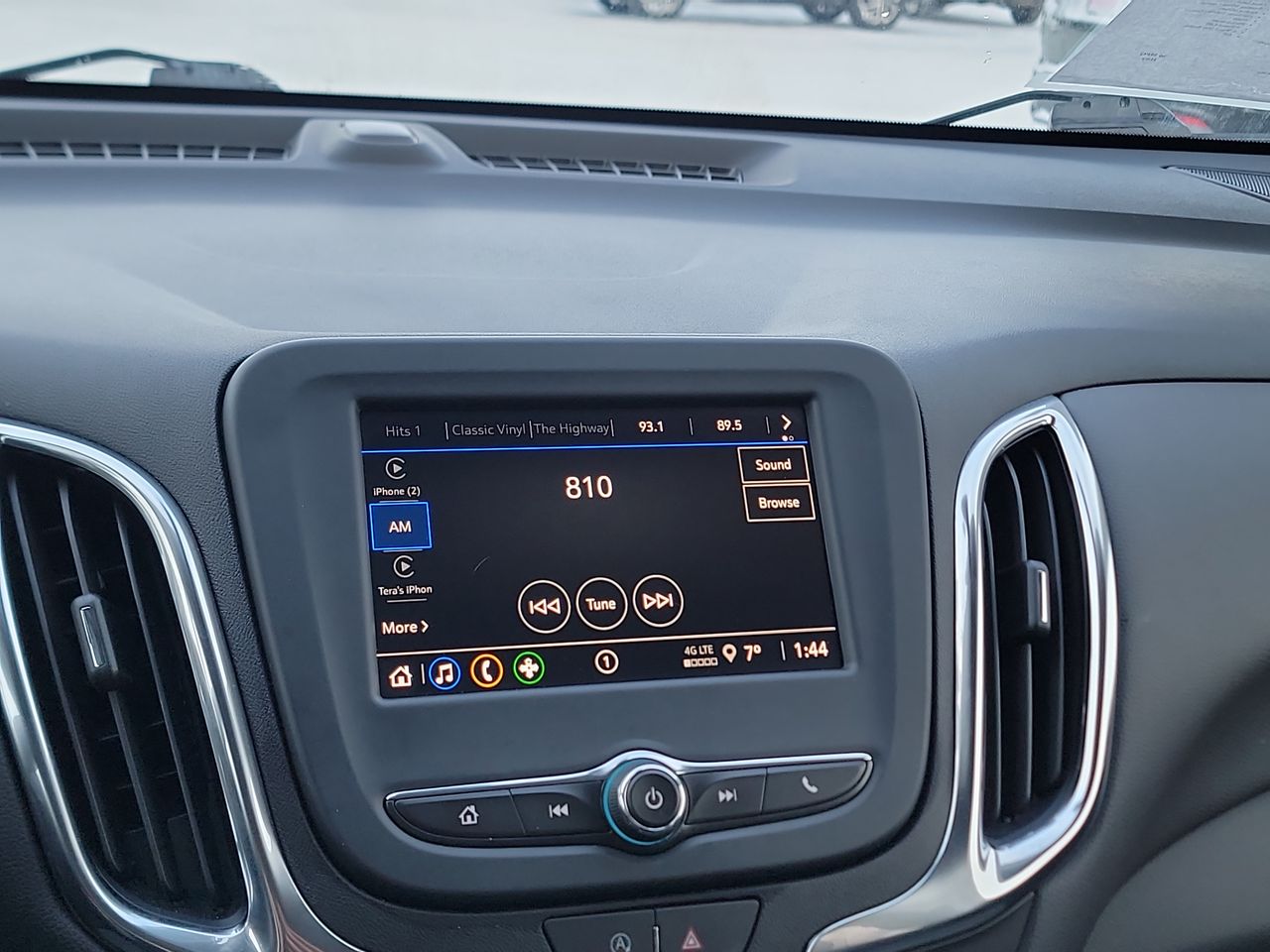 Thumbnail: 2024 Chevrolet Equinox - 16