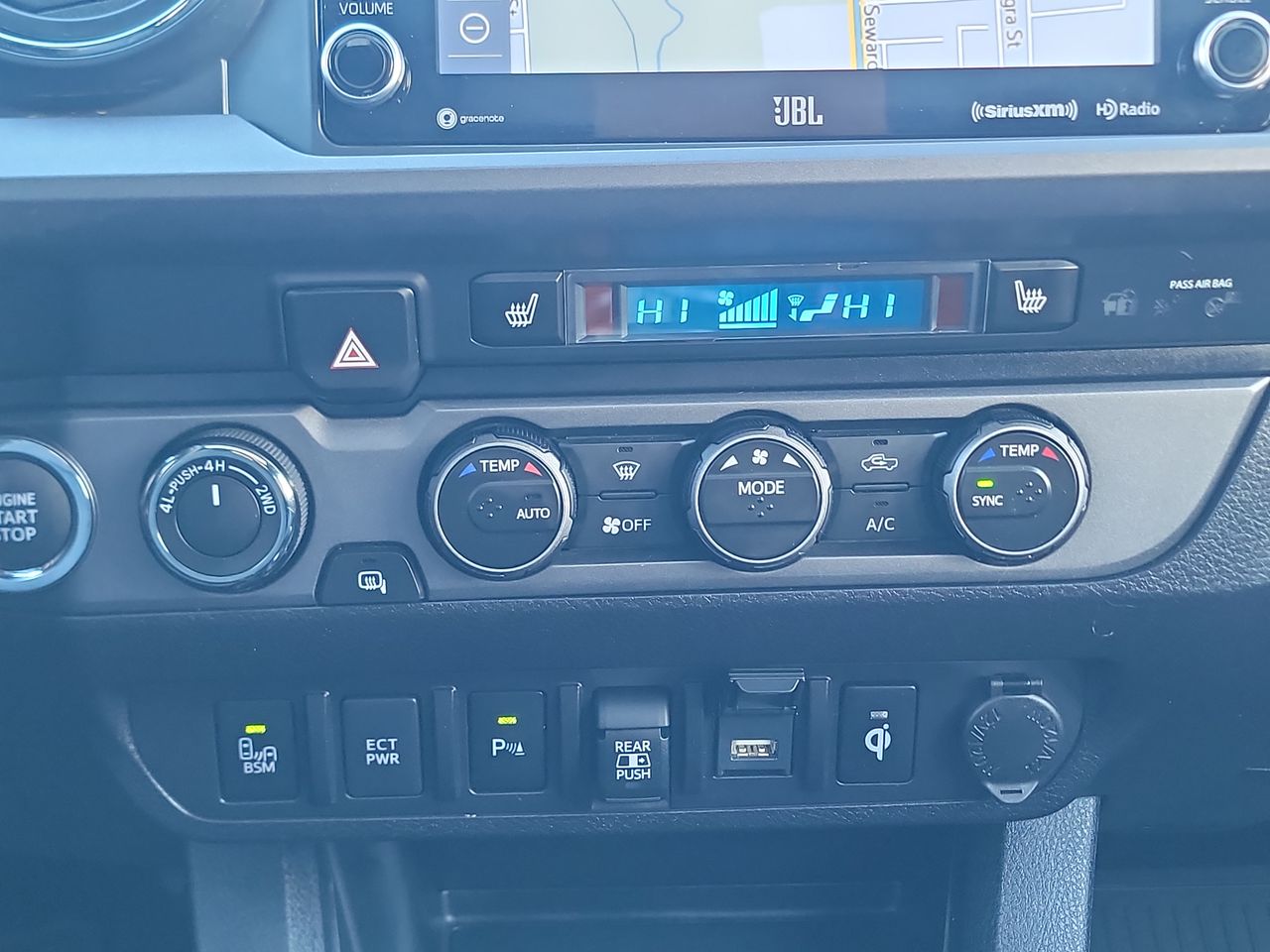 Thumbnail: 2023 Toyota Tacoma - 19