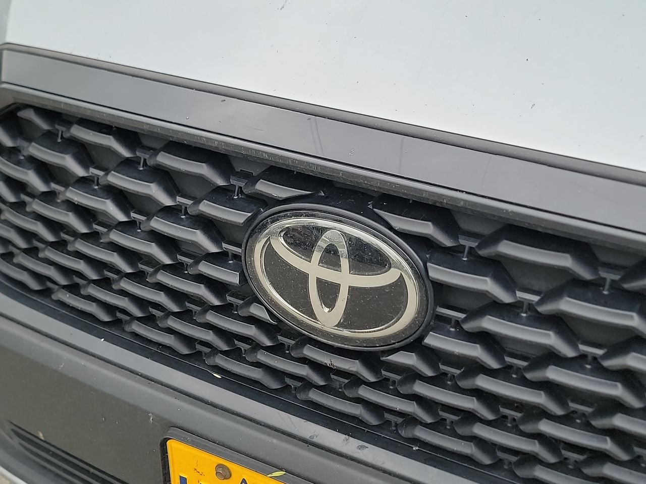 Thumbnail: 2022 Toyota Corolla Cross - 23