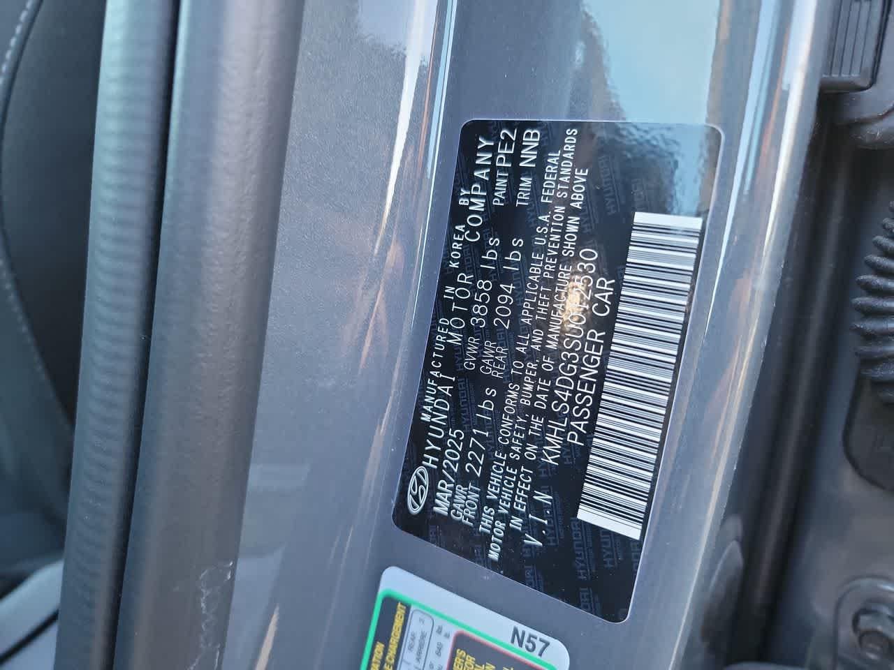 Thumbnail: 2025 Hyundai Elantra - 23