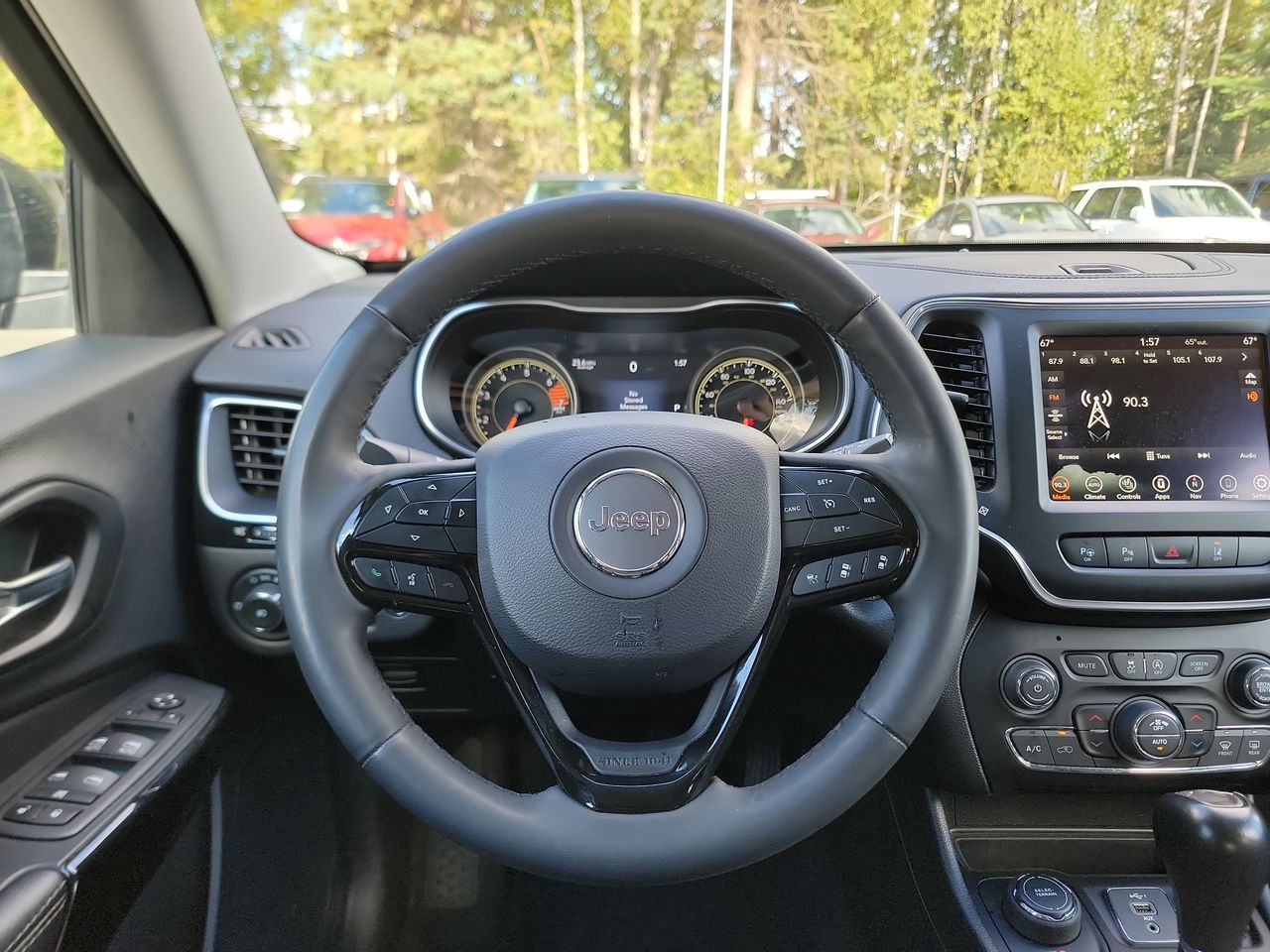 Thumbnail: 2023 Jeep Cherokee - 14