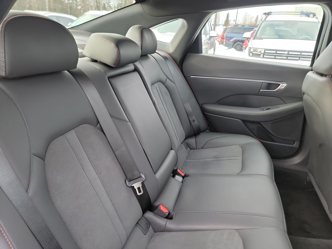 Thumbnail: 2022 Hyundai Sonata - 21