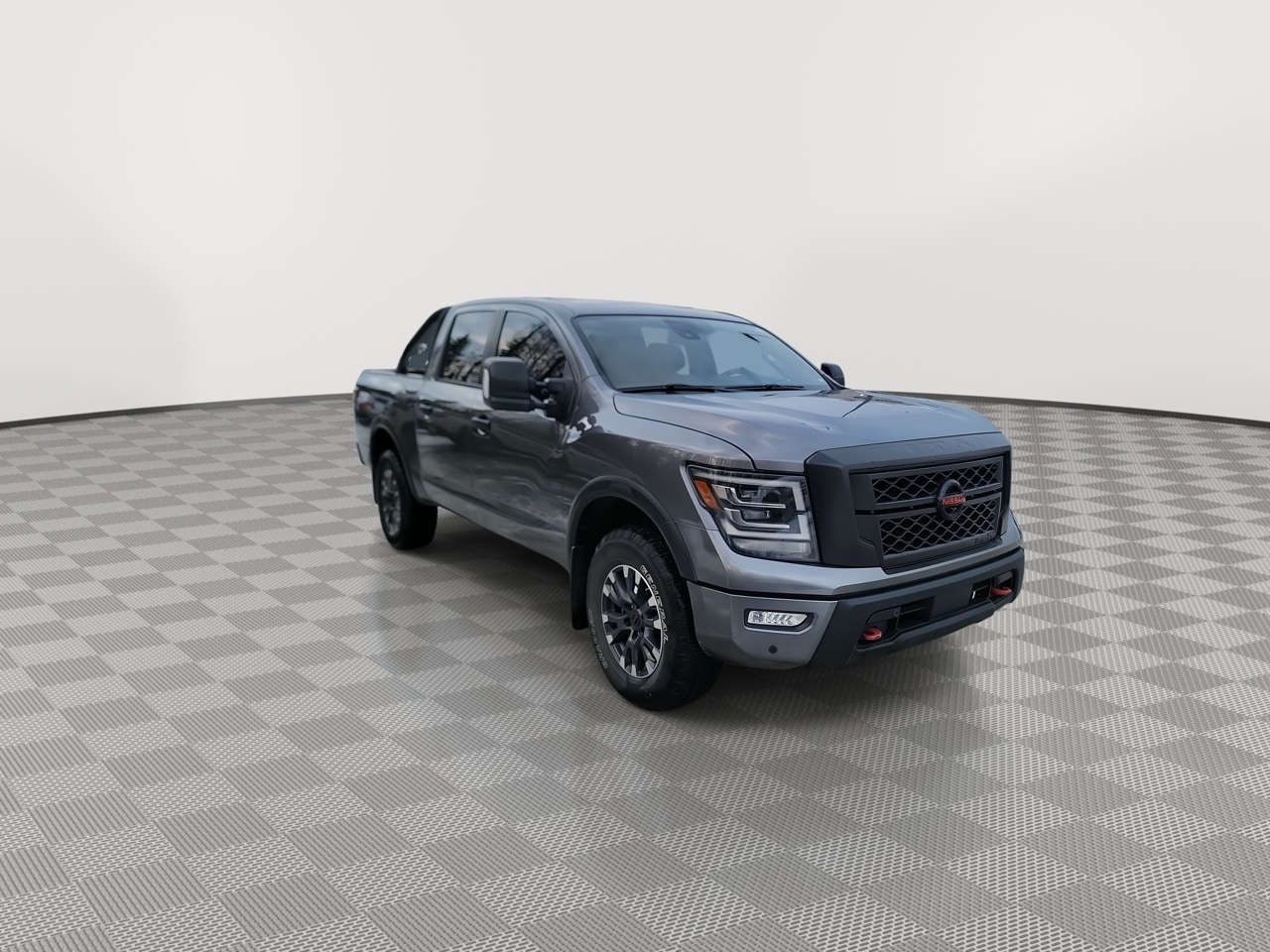 Thumbnail: 2022 Nissan Titan - 2