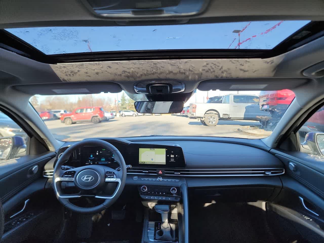 Thumbnail: 2025 Hyundai Elantra - 26