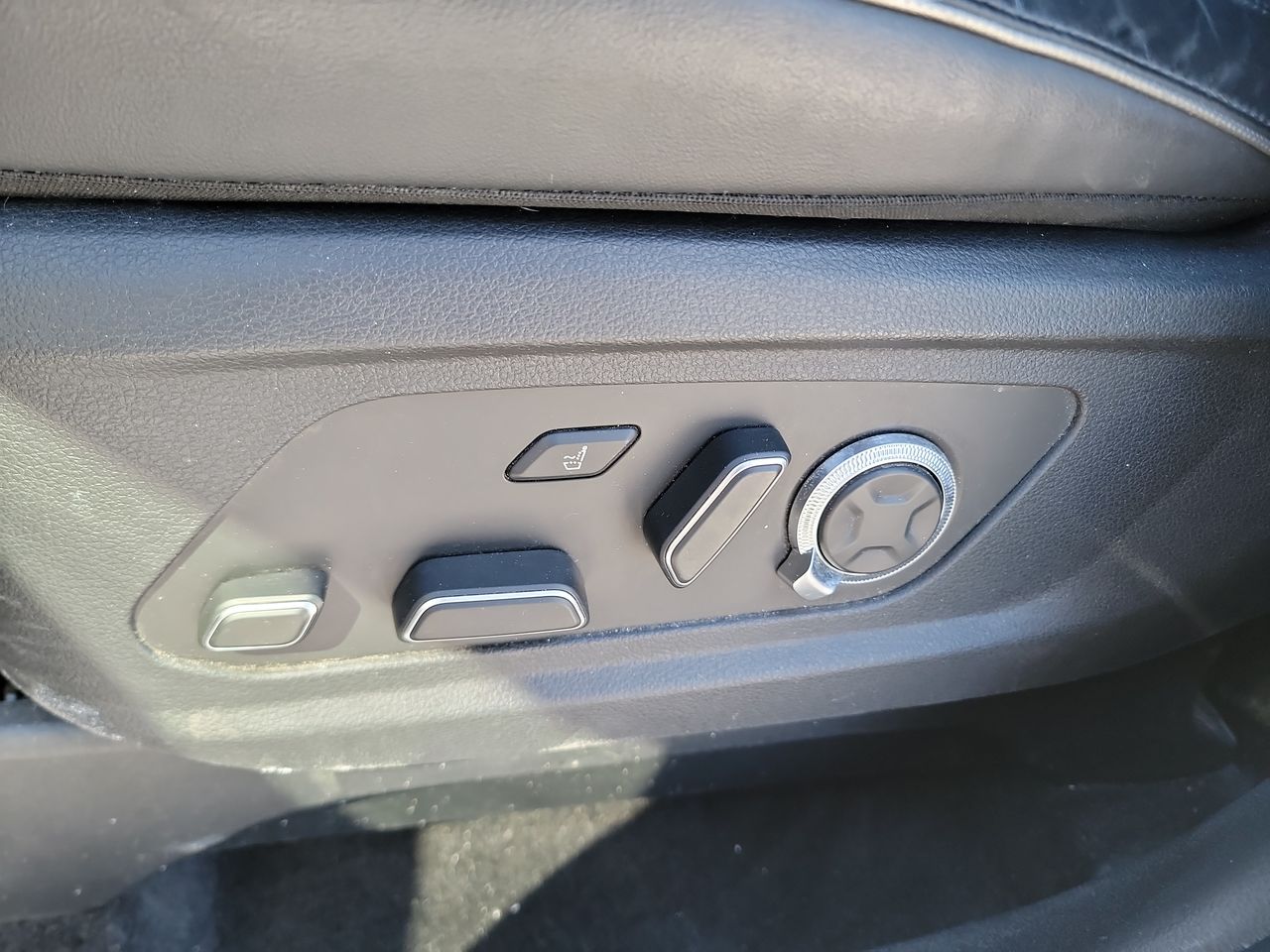 Thumbnail: 2023 Hyundai Palisade - 12