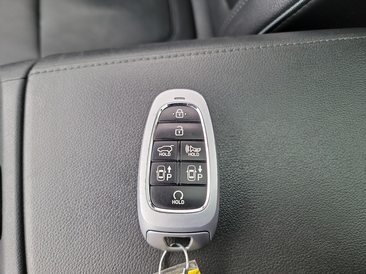 Thumbnail: 2022 Hyundai Tucson - 25