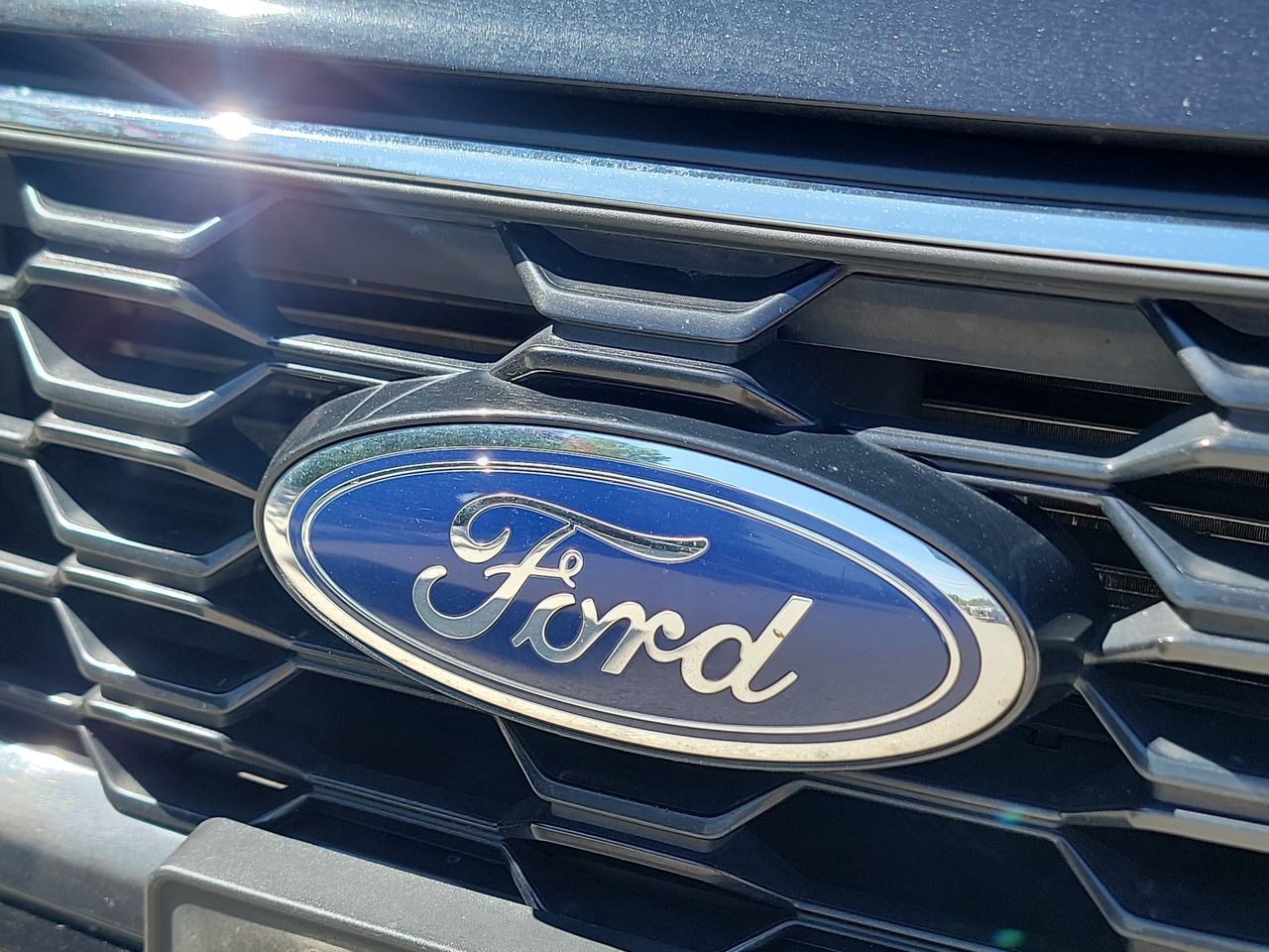 Thumbnail: 2023 Ford Escape - 24