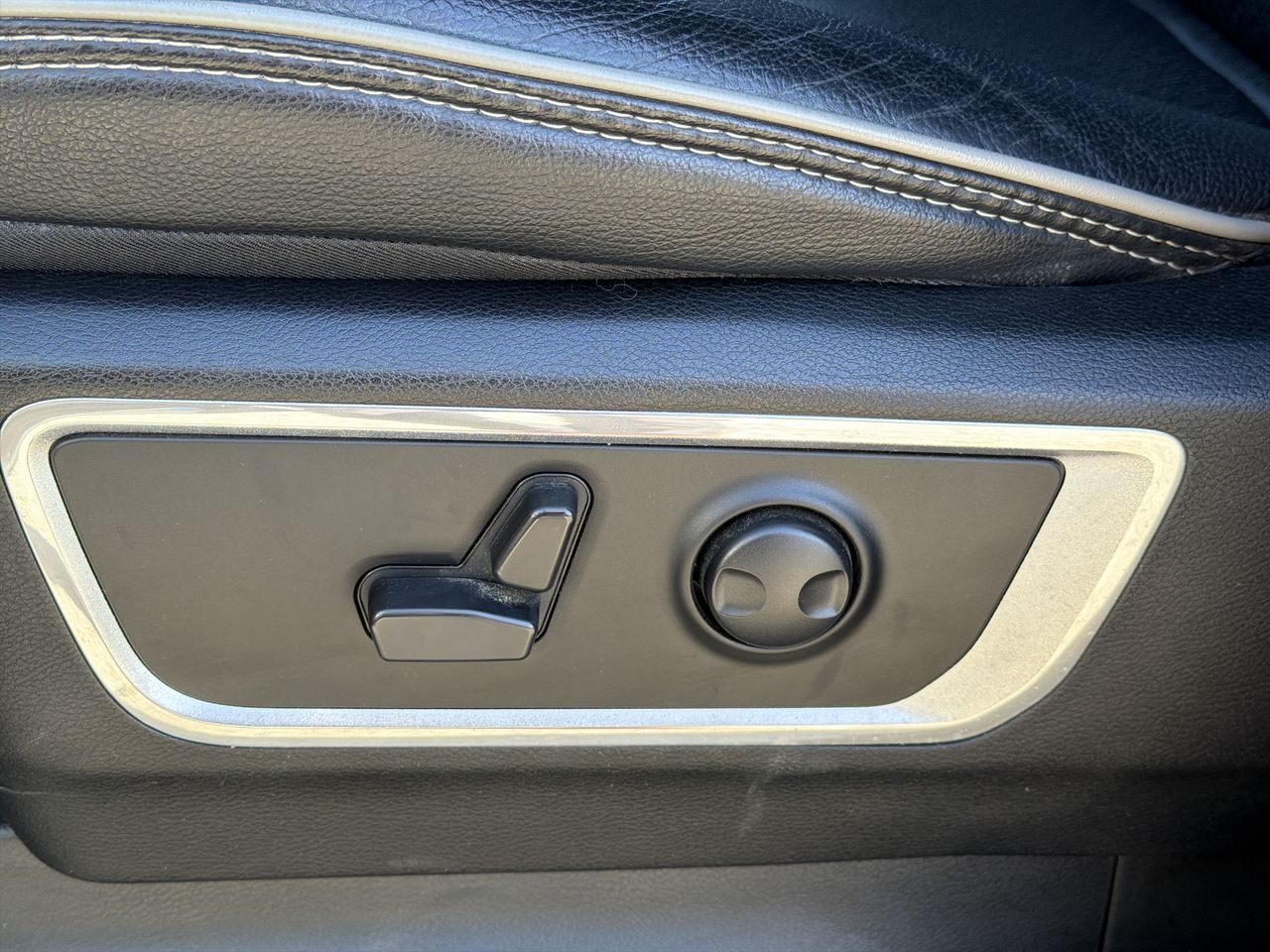 Thumbnail: 2022 RAM 1500 - 12