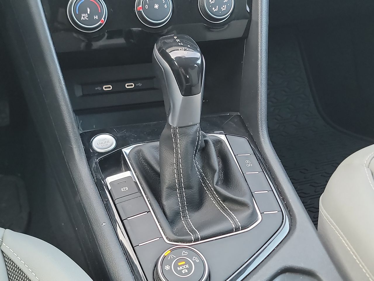 Thumbnail: 2023 Volkswagen Taos - 17