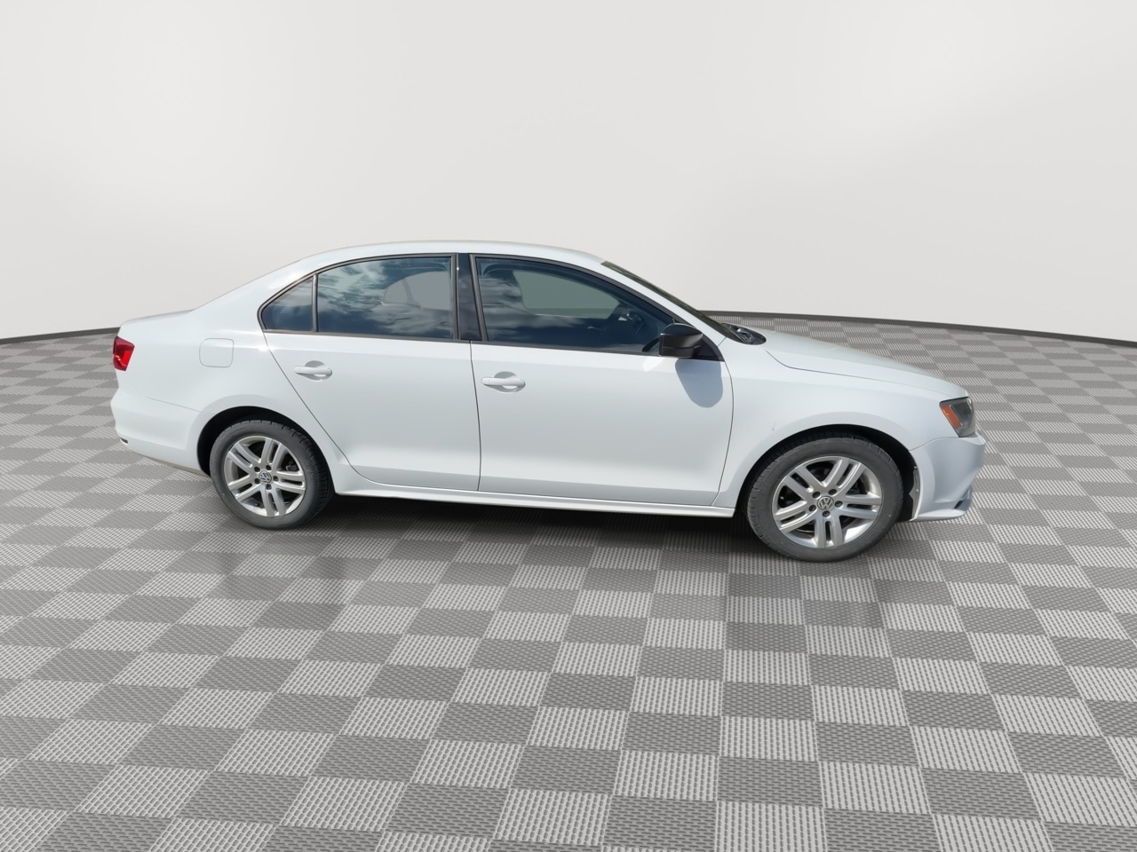 Thumbnail: 2015 Volkswagen Jetta - 9