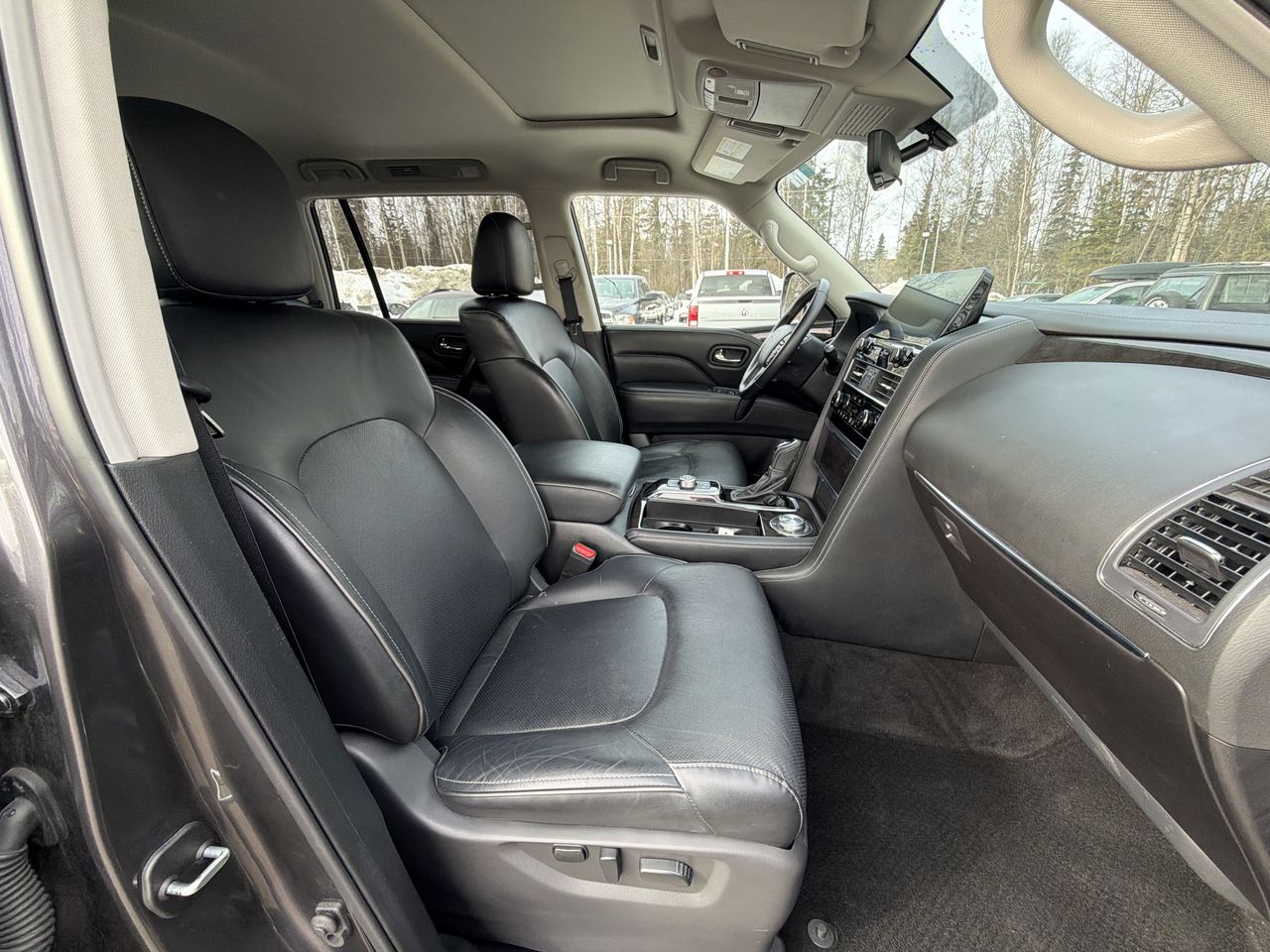 Thumbnail: 2024 INFINITI QX80 - 20