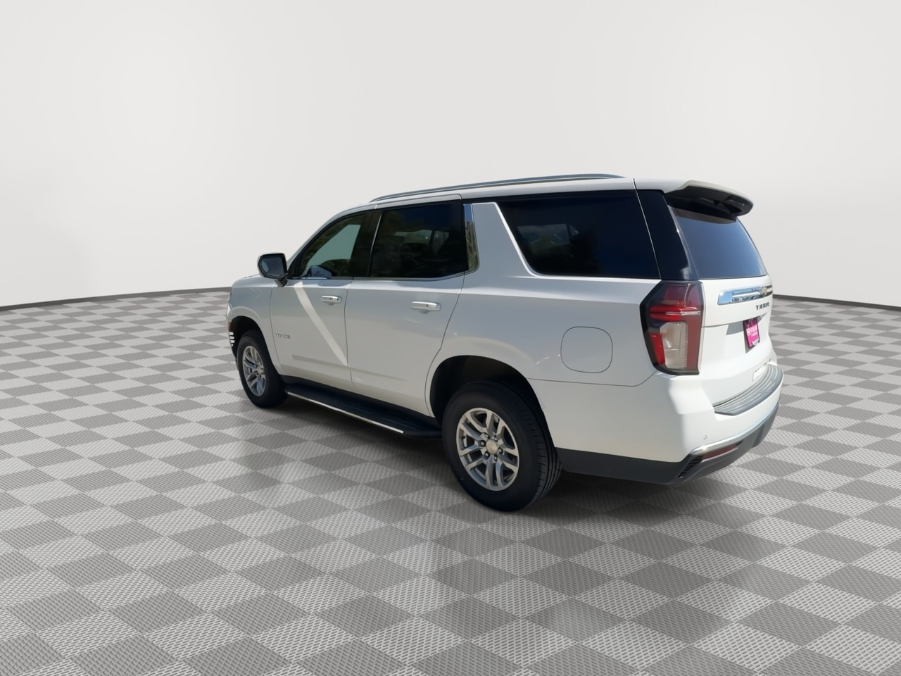 Thumbnail: 2021 Chevrolet Tahoe - 6
