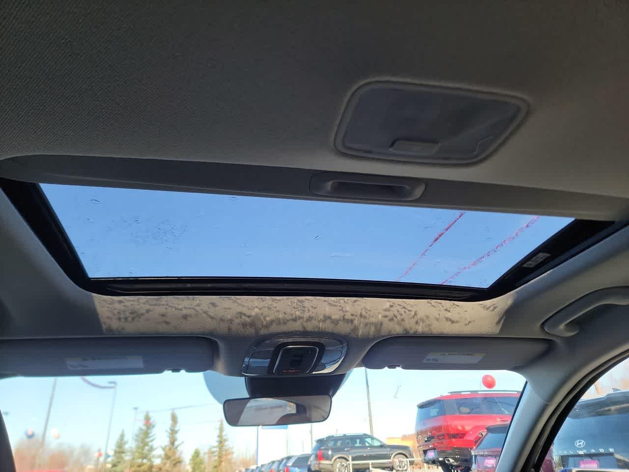 Thumbnail: 2025 Hyundai Elantra - 20