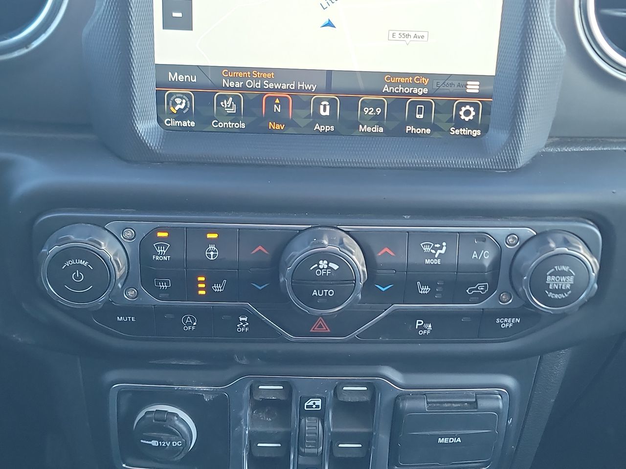 Thumbnail: 2020 Jeep Gladiator - 19