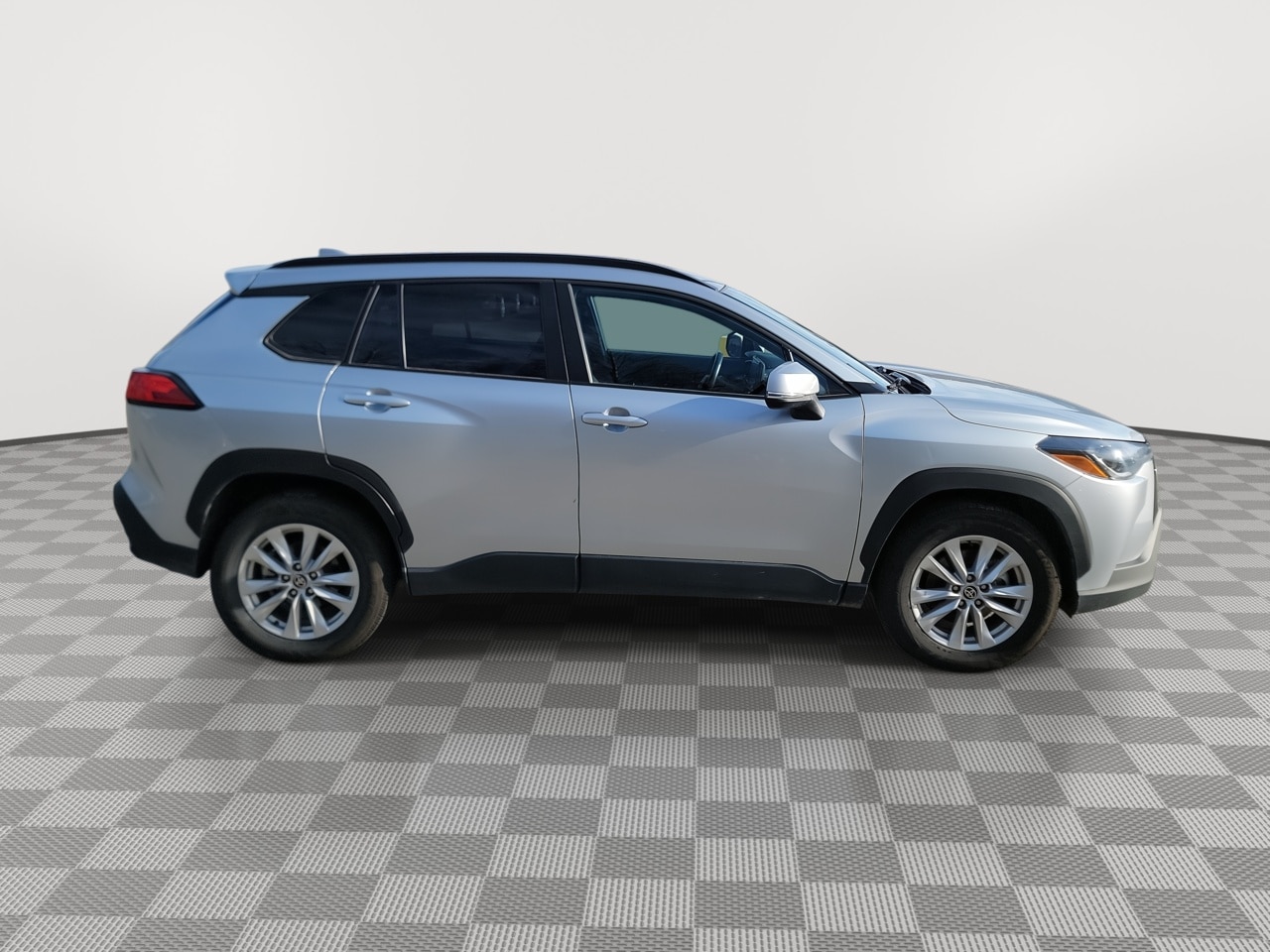 Thumbnail: 2022 Toyota Corolla Cross - 9