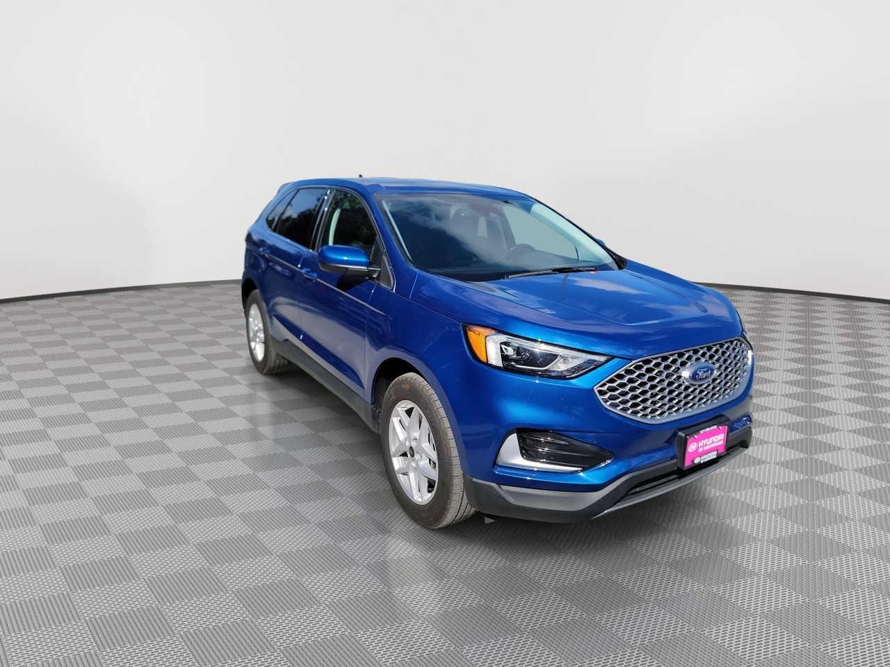 Thumbnail: 2023 Ford Edge - 2