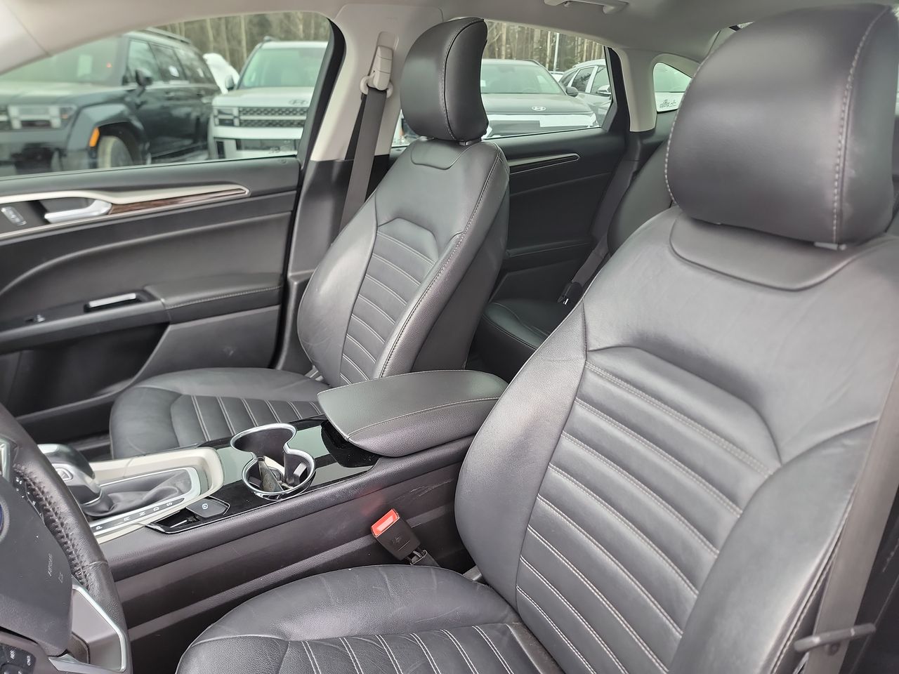 Thumbnail: 2016 Ford Fusion - 13
