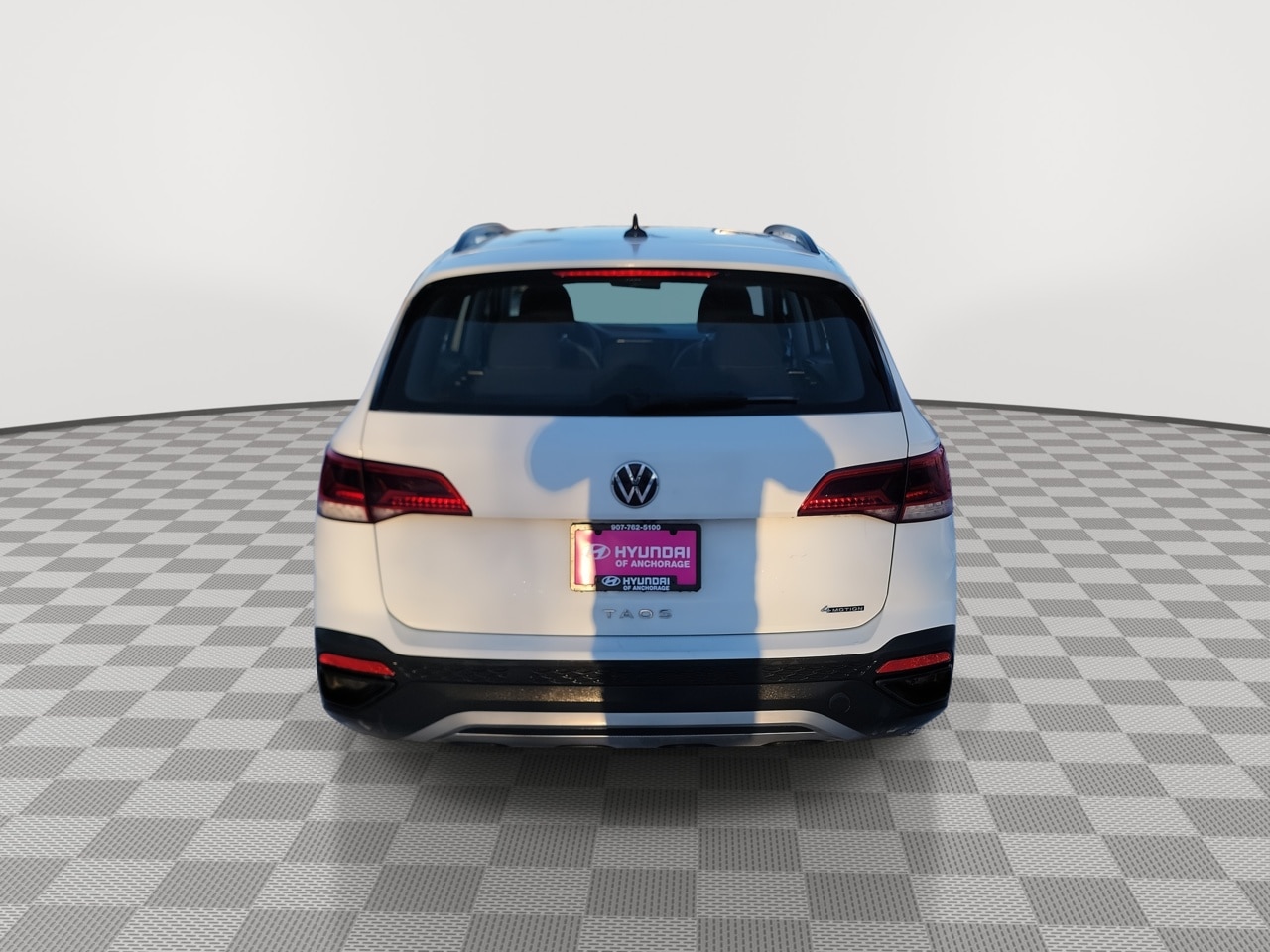 Thumbnail: 2022 Volkswagen Taos - 7