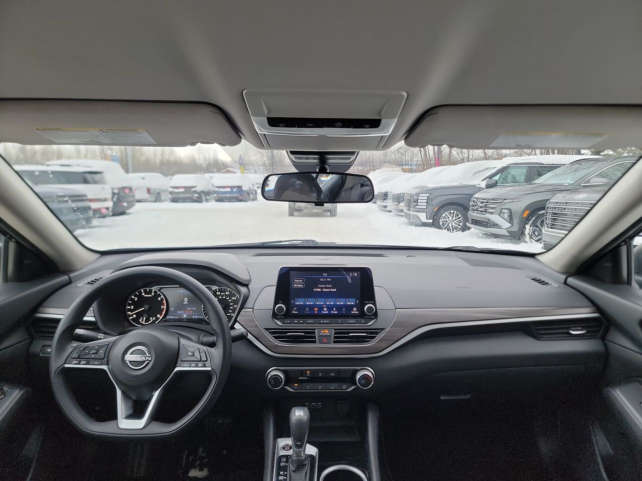 Thumbnail: 2024 Nissan Altima - 25