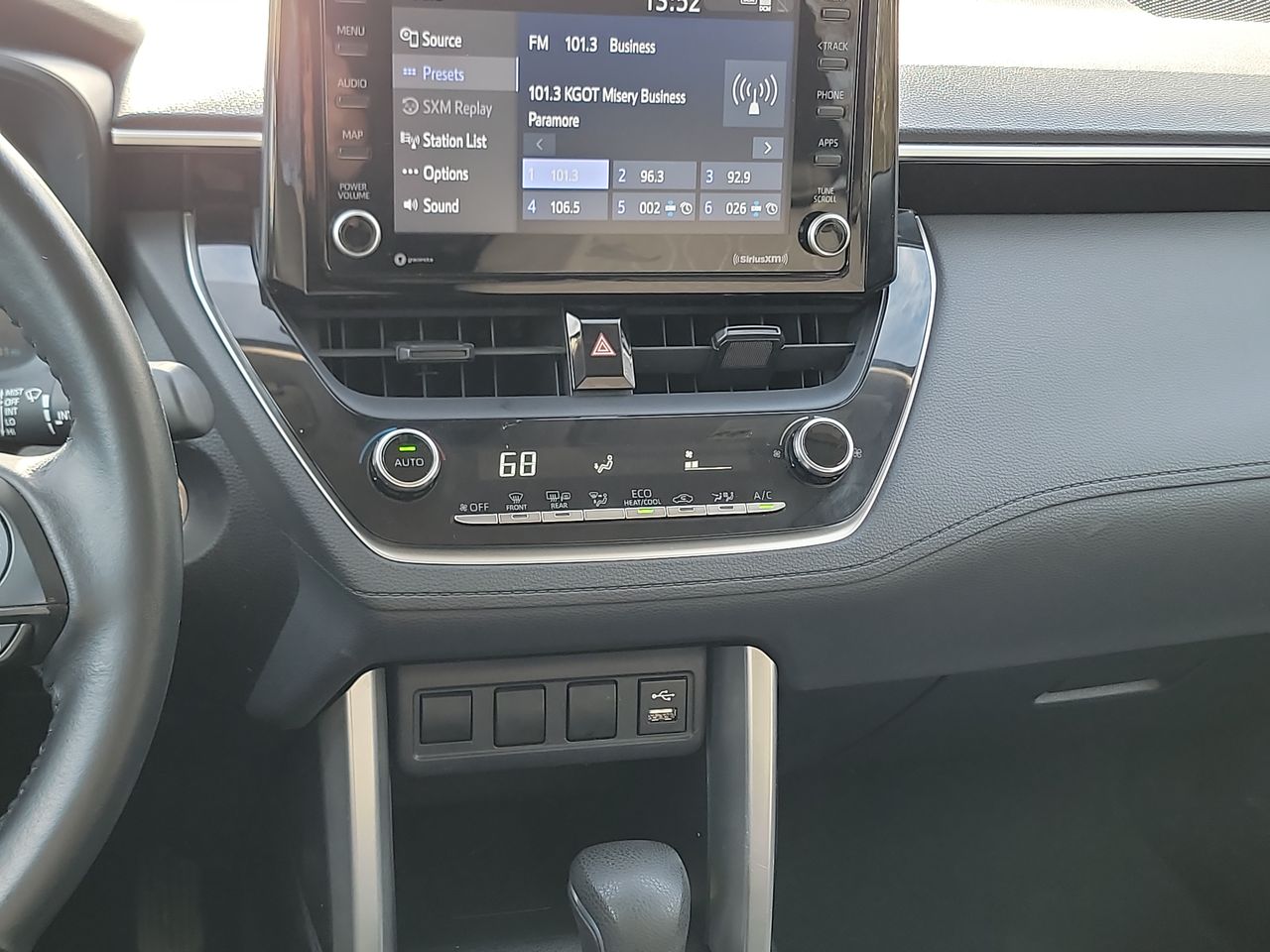 Thumbnail: 2022 Toyota Corolla Cross - 18