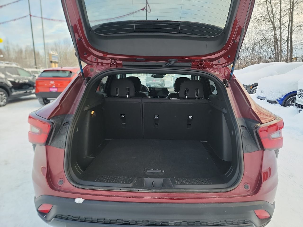 Thumbnail: 2024 Chevrolet Trax - 21