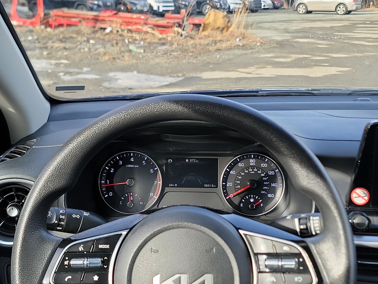 Thumbnail: 2023 Kia Forte - 15