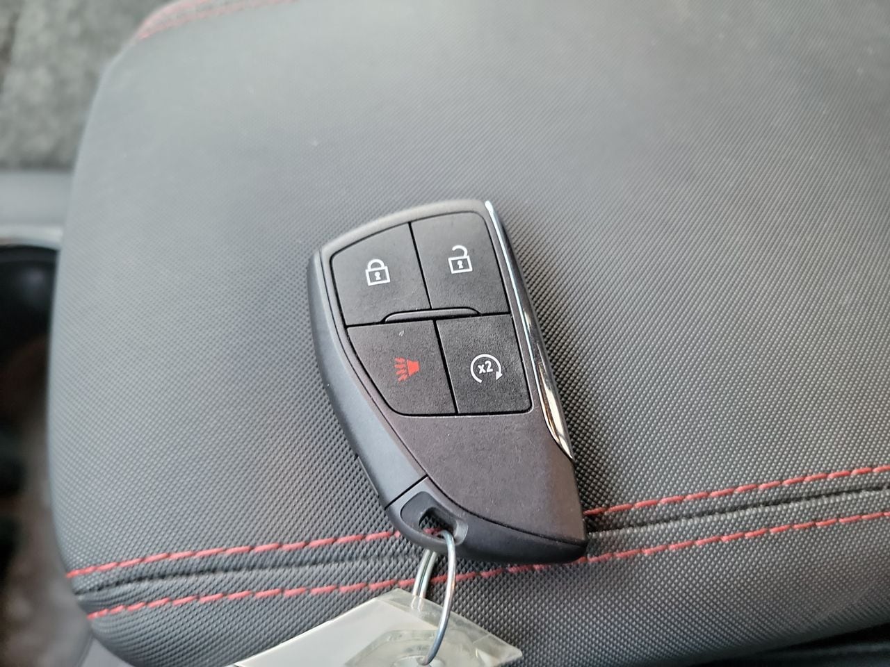 Thumbnail: 2023 Chevrolet Colorado - 22