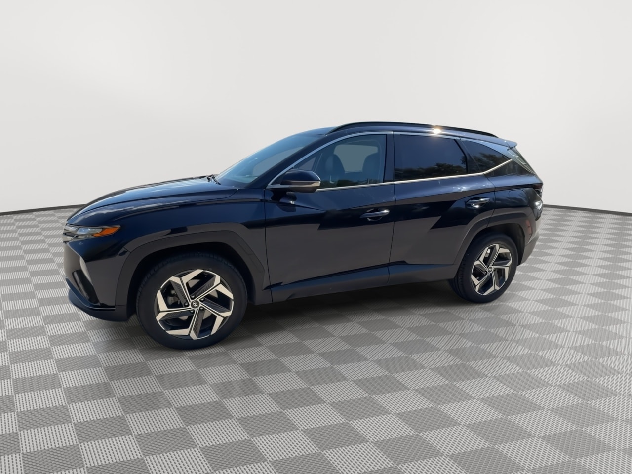 Thumbnail: 2022 Hyundai Tucson - 4