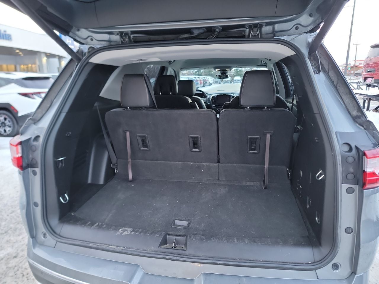 Thumbnail: 2018 Chevrolet Traverse - 22