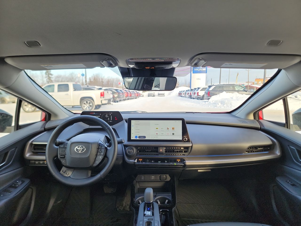 Thumbnail: 2024 Toyota Prius - 25