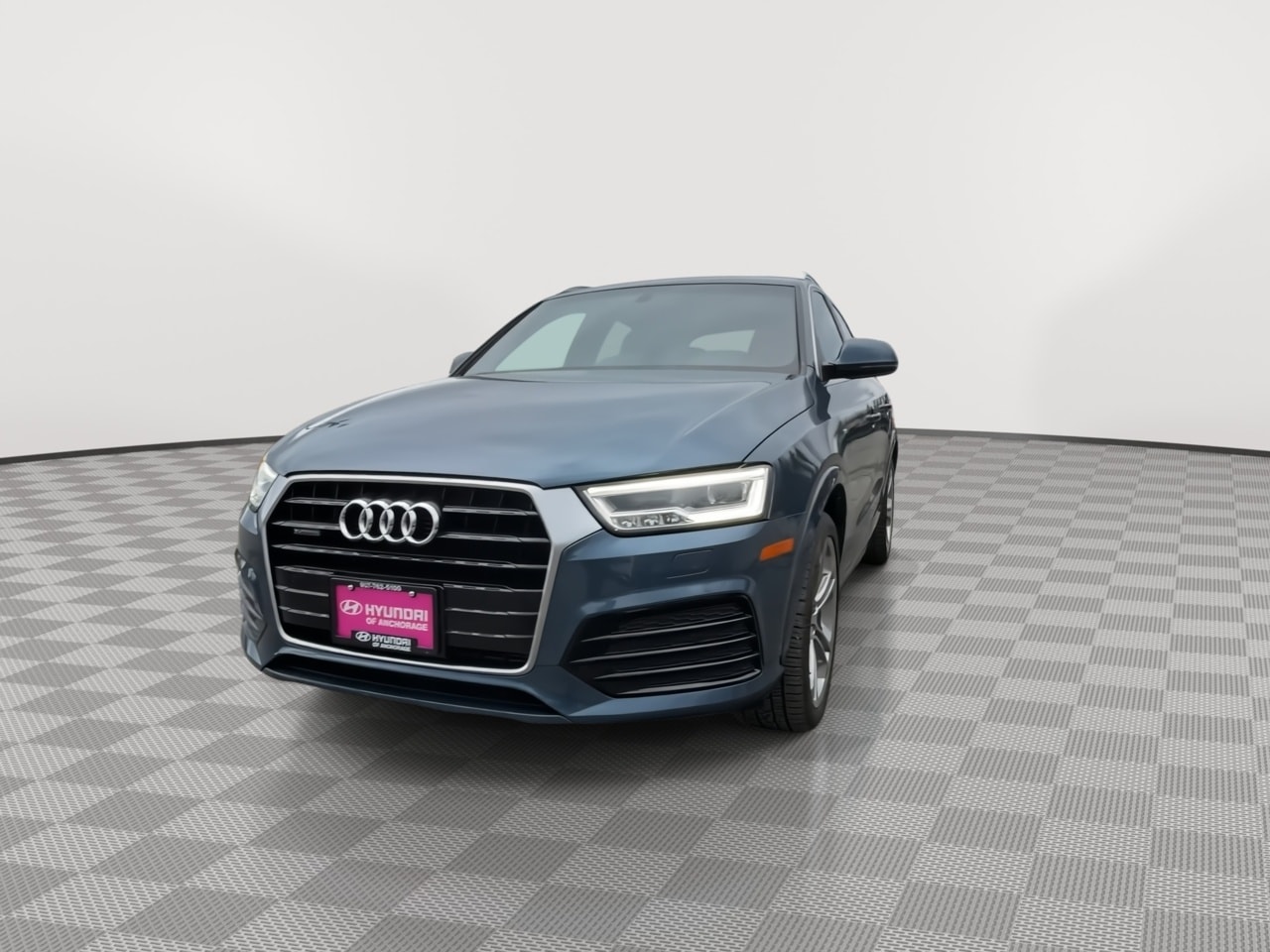 Thumbnail: 2018 Audi Q3 - 3