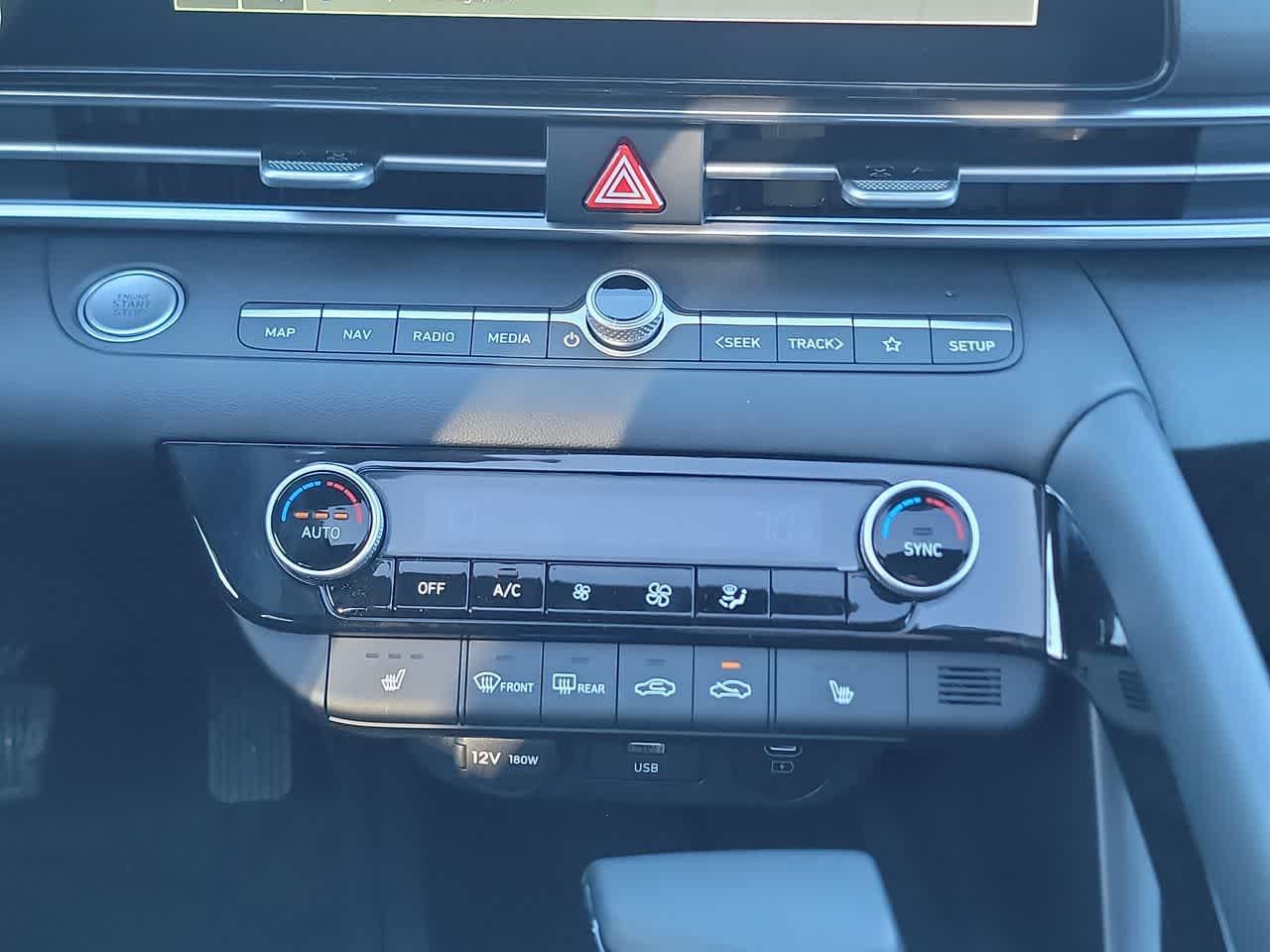 Thumbnail: 2025 Hyundai Elantra - 19