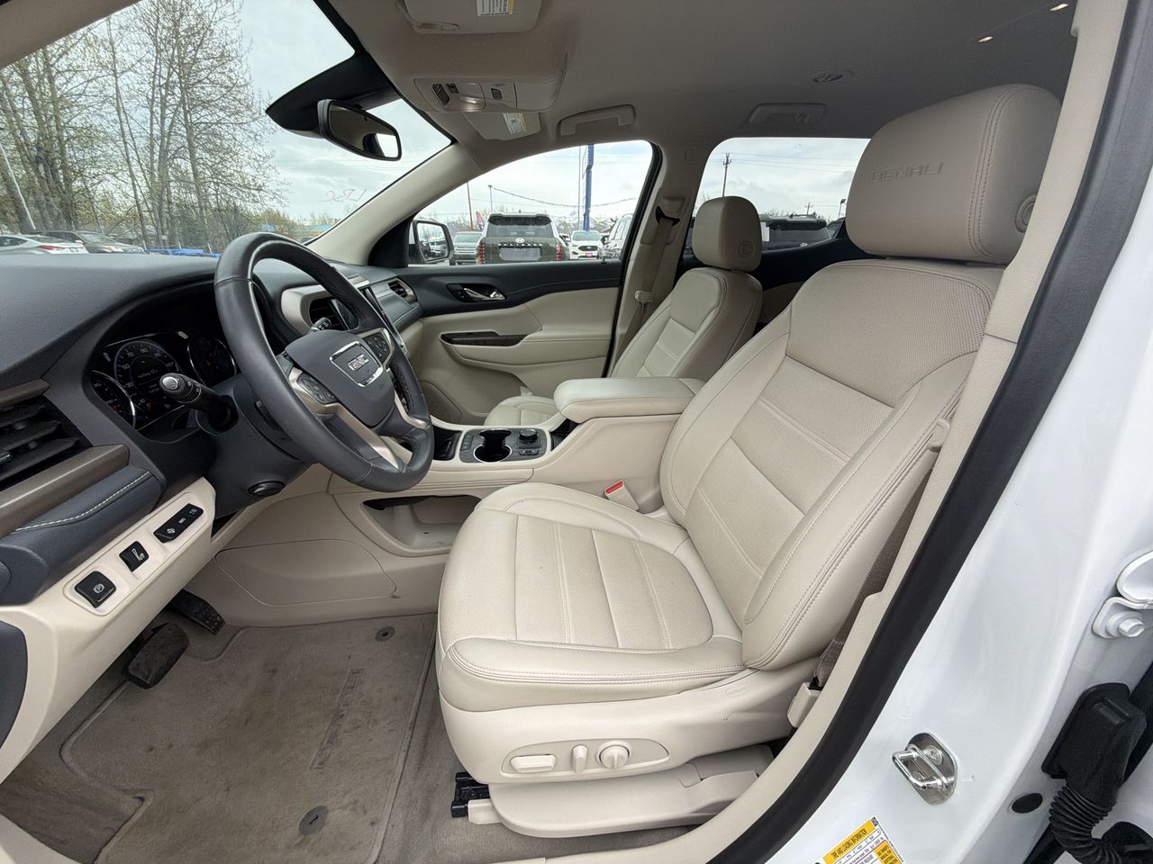 Thumbnail: 2023 GMC Acadia - 13