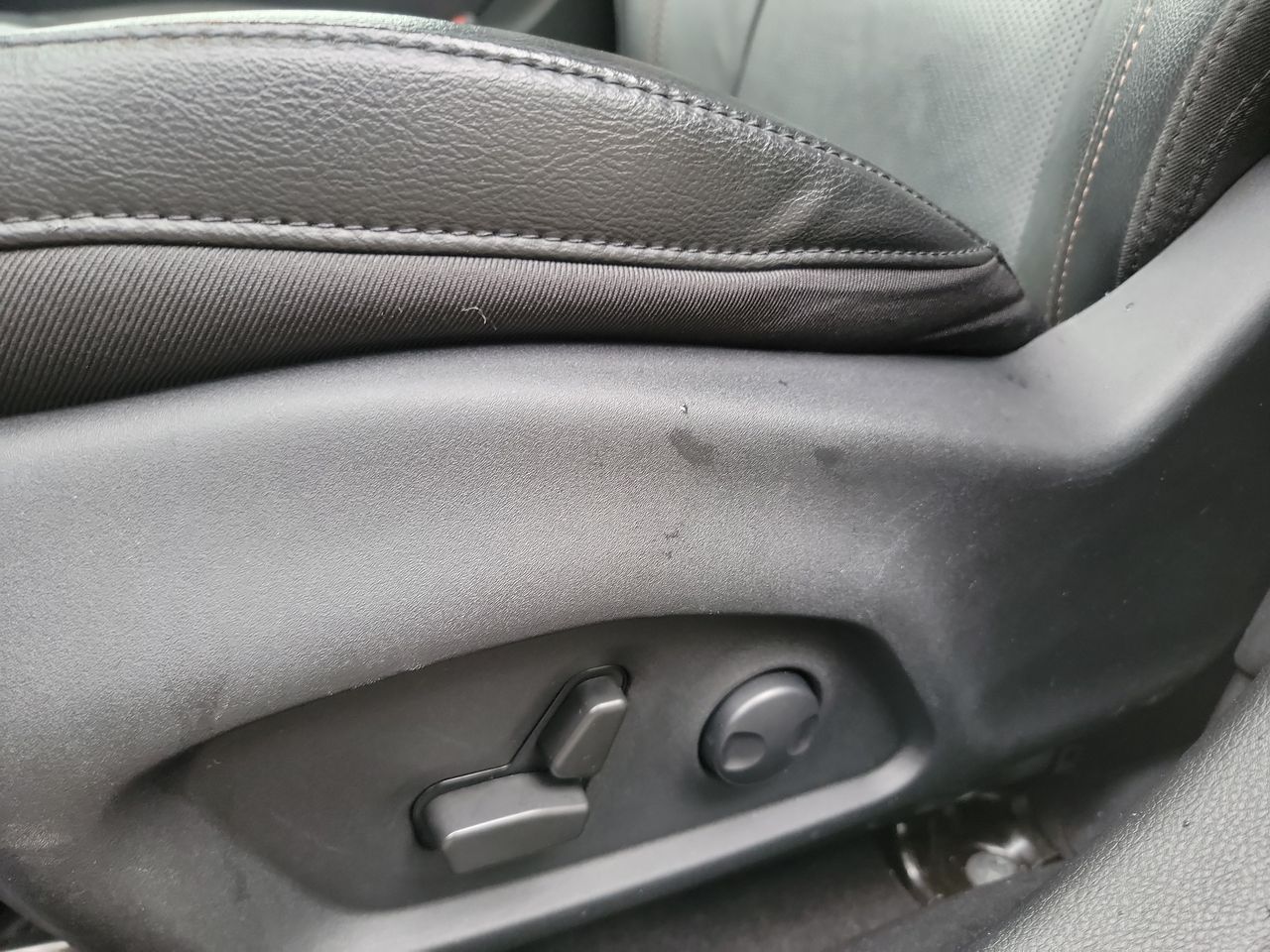 Thumbnail: 2022 Jeep Compass - 12