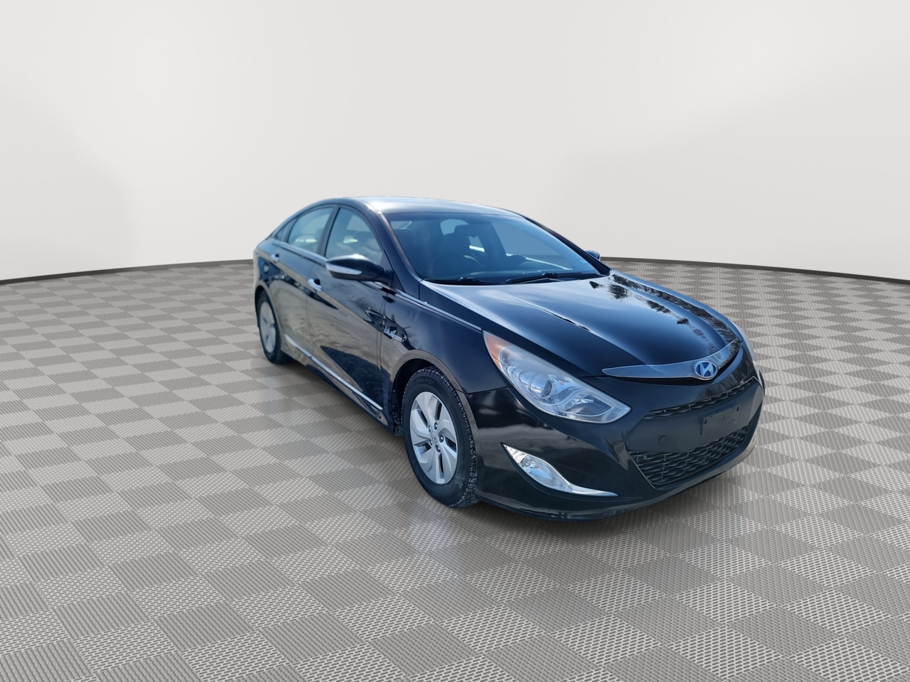 Thumbnail: 2015 Hyundai Sonata - 2