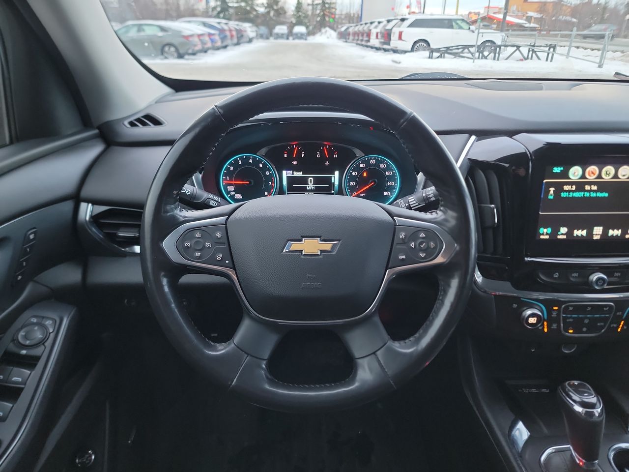 Thumbnail: 2018 Chevrolet Traverse - 14