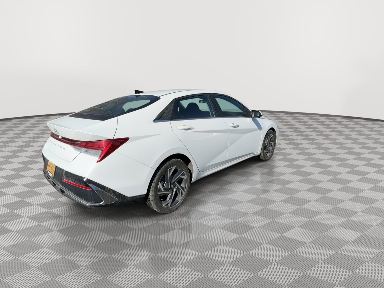 Thumbnail: 2024 Hyundai Elantra - 8