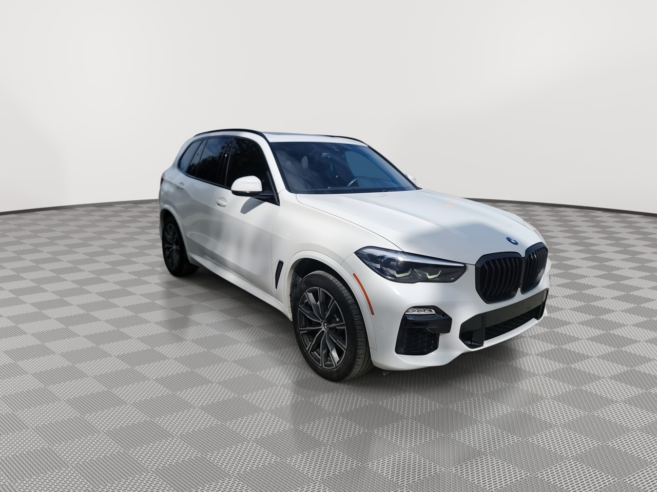 Thumbnail: 2020 BMW X5 - 2