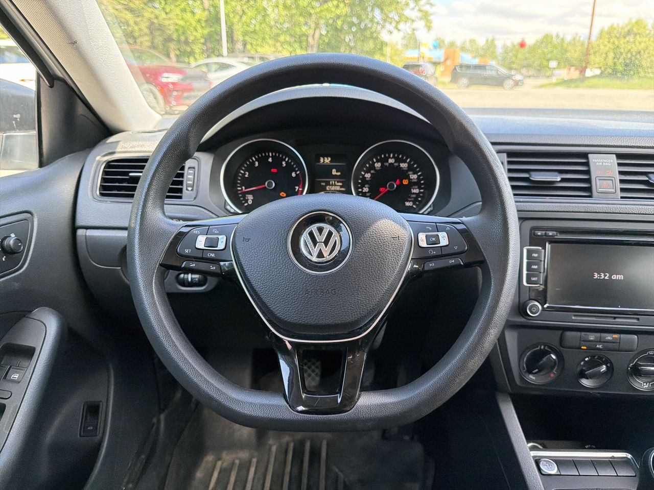 Thumbnail: 2015 Volkswagen Jetta - 14