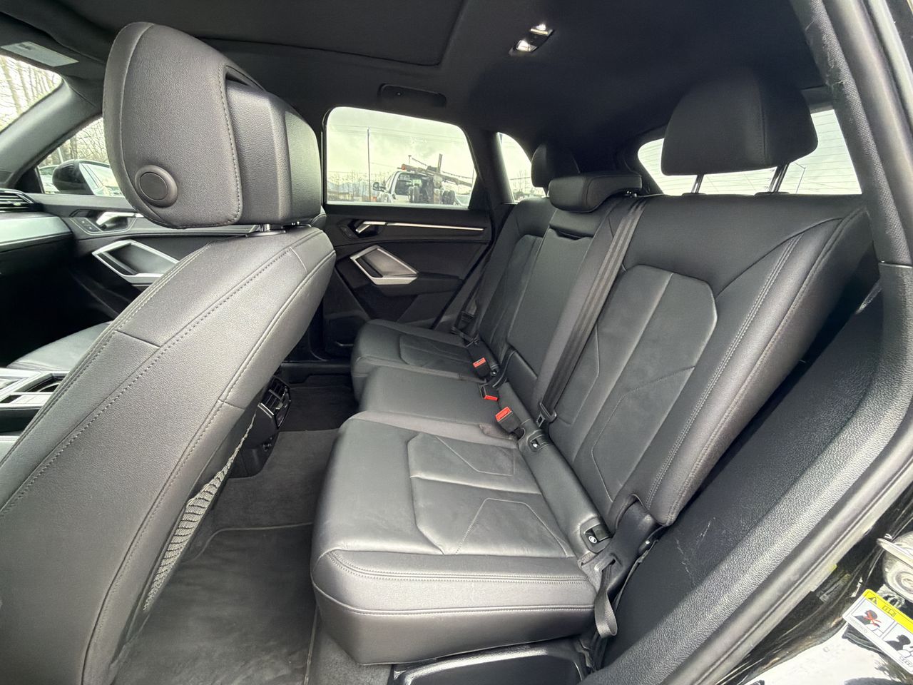 Thumbnail: 2020 Audi Q3 - 21