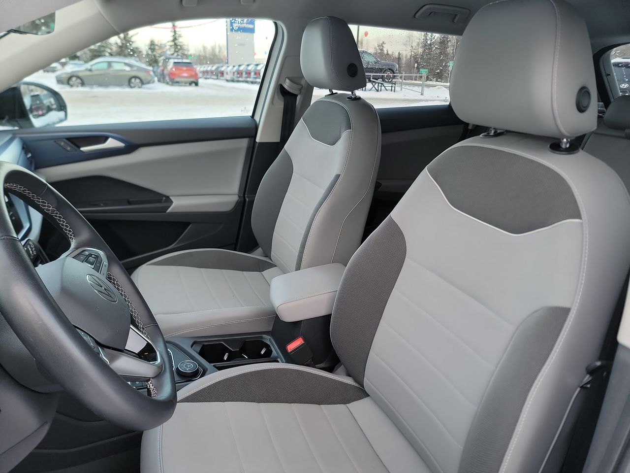 Thumbnail: 2023 Volkswagen Taos - 13